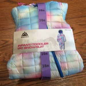 Snozu Infant/Toddler 1PC Snowsuit: NWT: 3/6m